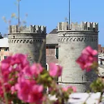 Beautiful Flat In The Historic Center - Happy Rentals