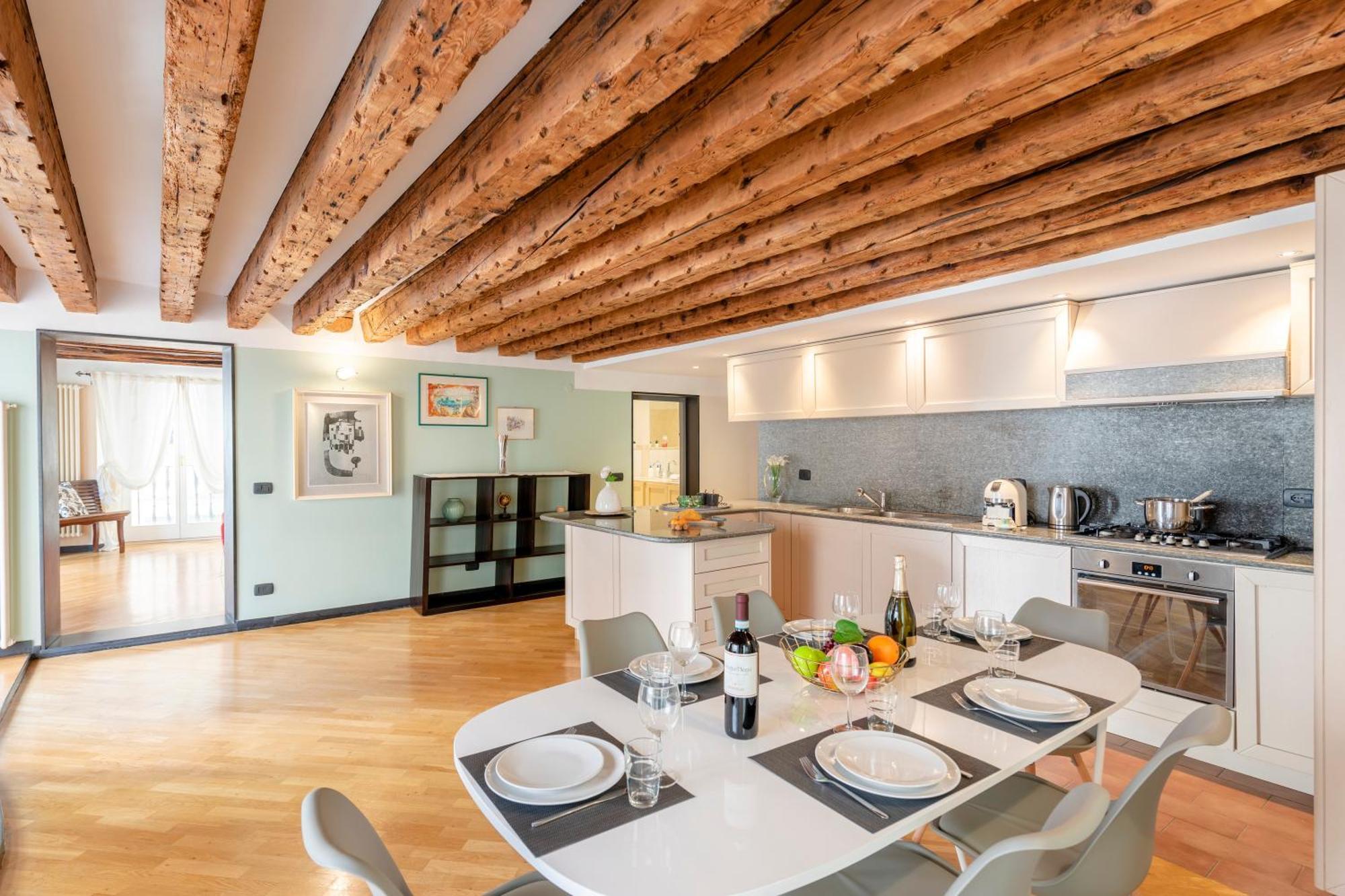 Appartamento Beautiful Flat In The Historic Center - Happy