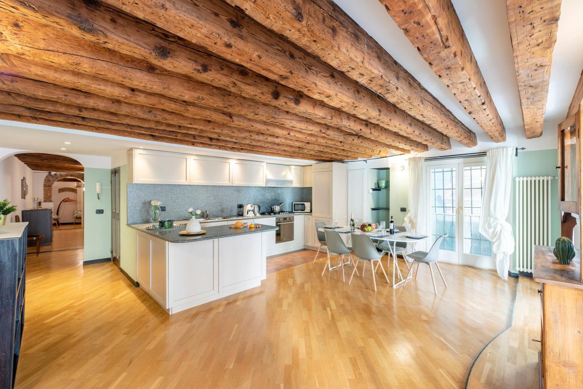 Beautiful Flat In The Historic Center - Happy Appartamento Genova